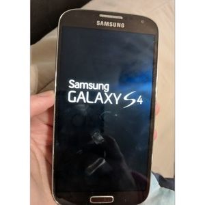 Verizon samsung galaxy s4 with case